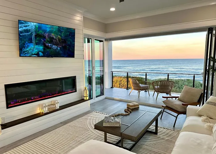 The C House - 3 Story
