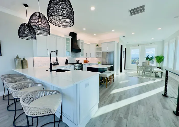 The C House - 3 Story