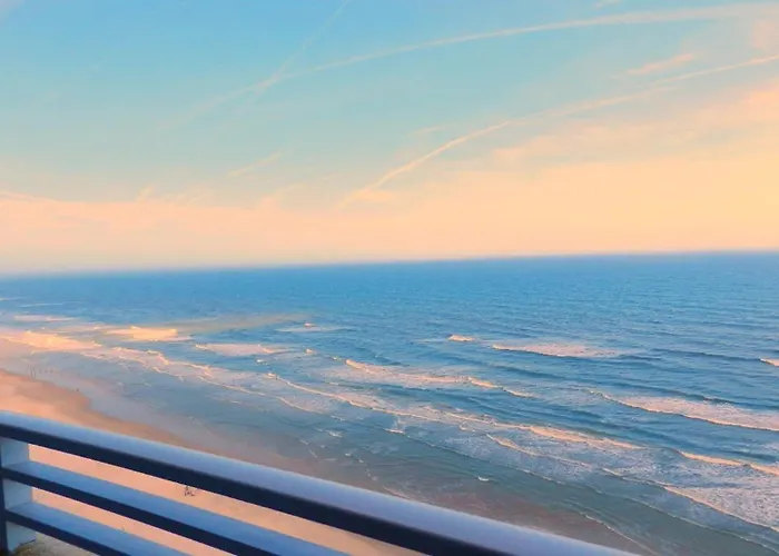Wyndham Ocean Walk Daytona Beach 2226-0 2 Bedroom Direct Oceanfront